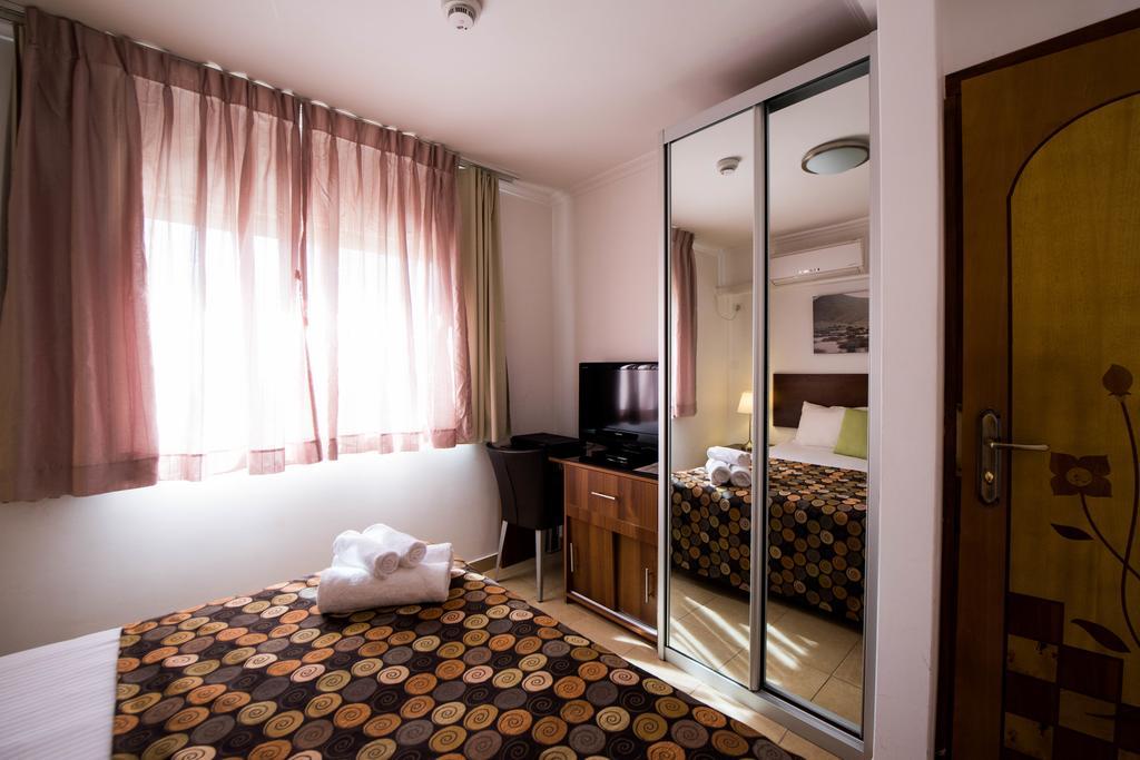 Ramon Suites By Smart Hotels Mitzpe Ramon Εξωτερικό φωτογραφία