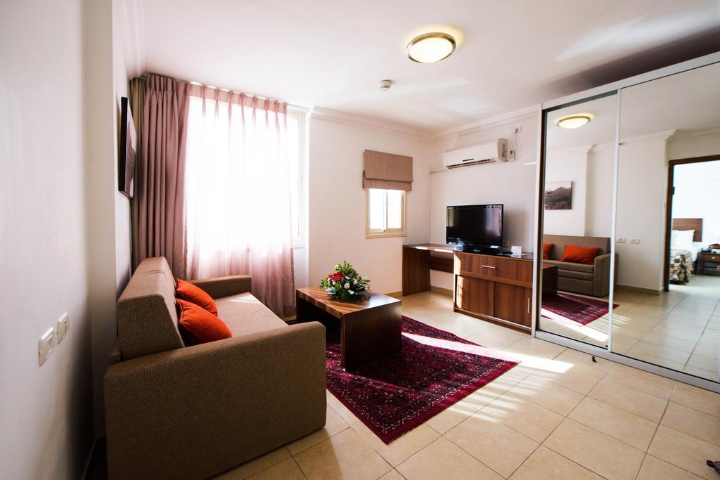 Ramon Suites By Smart Hotels Mitzpe Ramon Εξωτερικό φωτογραφία
